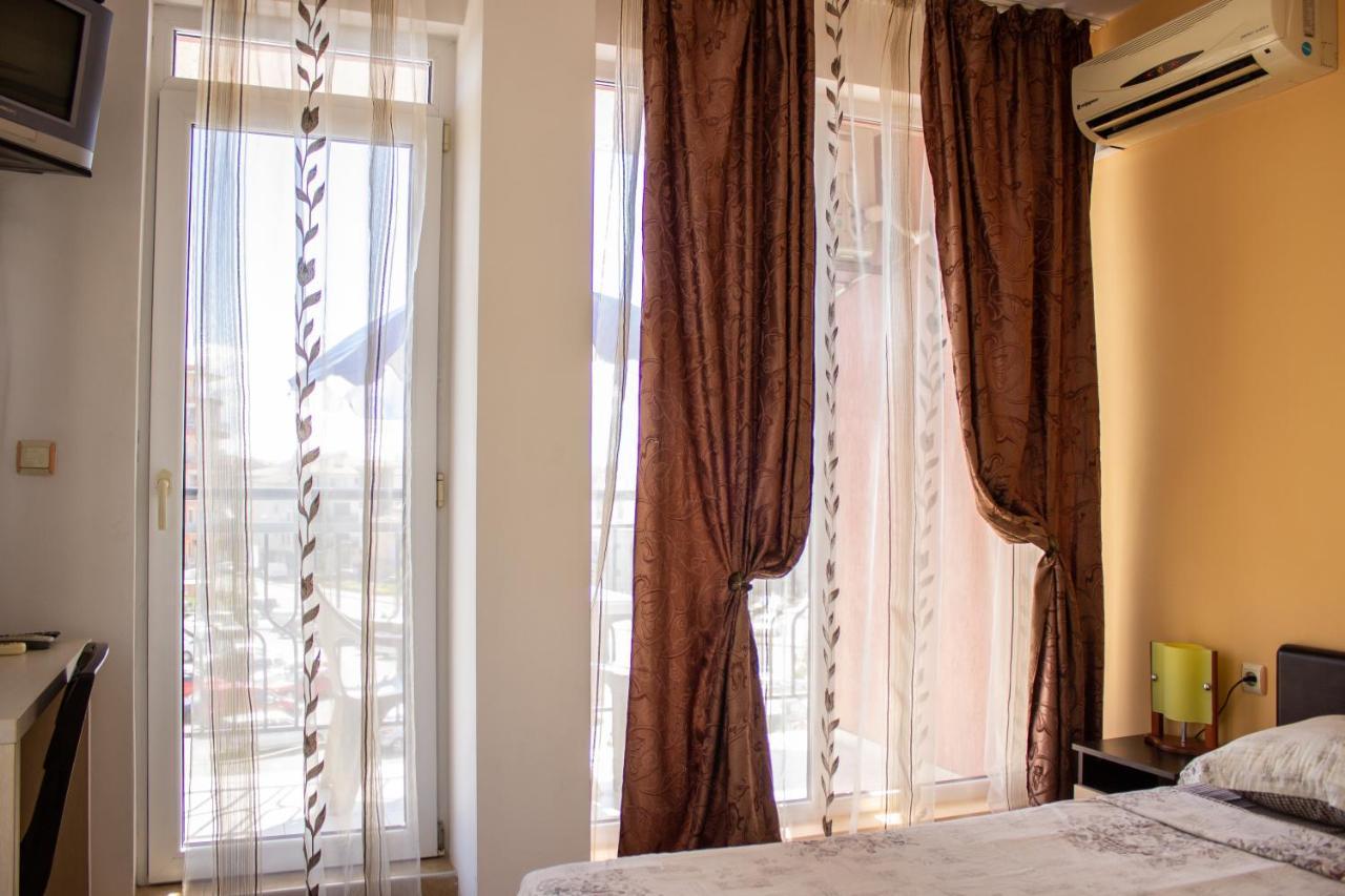 Central Couple Studio Pomorie Extérieur photo